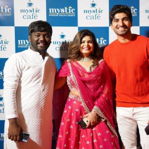 Actress Alekhya Angel threw Christmas party