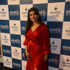 Actress Alekhya Angel threw Christmas party