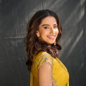 Actress Meenakshi Chaudhary Inspired Yellow Ethnic Look | Elegant Traditional Indian Fashion