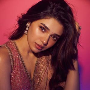 Kriti Shetty Inspired Modern Ethnic Portrait | Elegant Glamour Look