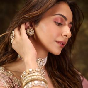 Rakul Preet Stuns in Elegant Pink Lehenga | Graceful Traditional Look