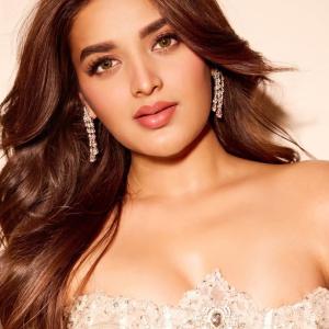 Actress Nidhhi Agerwal: Glamorous and Stunning Fashion Look