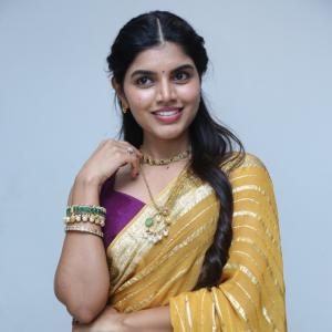 Gayathri Ramana in Traditional Yellow Saree