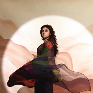 Dushara Vijayan Stuns In Elegant Saree With Flowing Multicolor Pallu