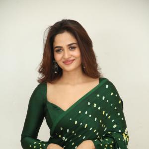 Teju Aswini Stuns in Elegant Green Traditional Outfit with Graceful Style
