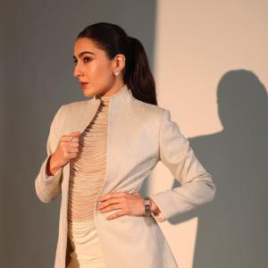 Actress Sara Ali Khan in Chic Pearl Necklace Ensemble