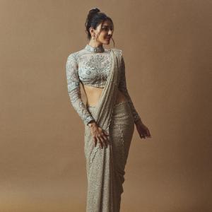 Kajal Aggarwal Stuns in Embellished Traditional Indian Saree