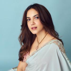 Ritu Varma elegant pastel saree photoshoot look