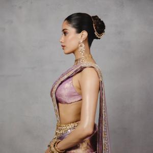 Janhvi Kapoor Stuns in Lavender and Gold Silk Saree Look