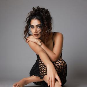 Actress Akanksha Singh Stuns in a Bold Black Outfit