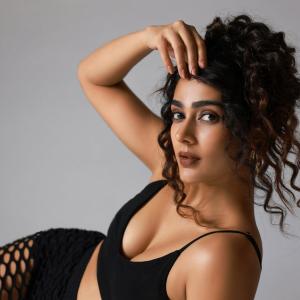 Actress Akanksha Singh Stuns in a Bold Black Outfit