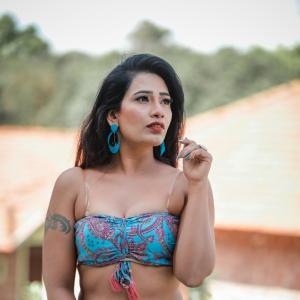 Sanjana Naidu Glamourous stills