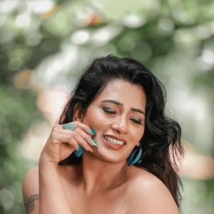 Sanjana Naidu Glamourous stills