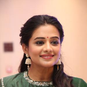 Priyamani Looks Regal in an Elegant Dark Green Saree