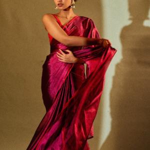 Anupama Parameswaran Shines in Red and Magenta Saree