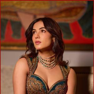 Sonal Chauhan Stuns in Lehenga With Emerald Jewellery