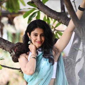 Manasa Varanasi Looks Elegant in a Sea-Green Saree
