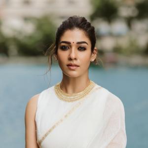 Nayanthara Looks Elegant in Ivory-White Saree With Gold Border