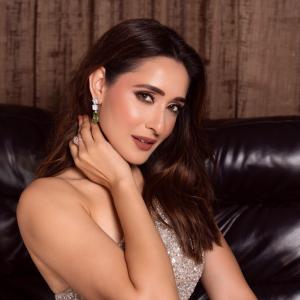 Pragya Jaiswal Stuns in Shimmering Silver Gown