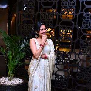 Samyukta Viswanathan Stuns in Elegant Ivory Traditional Look