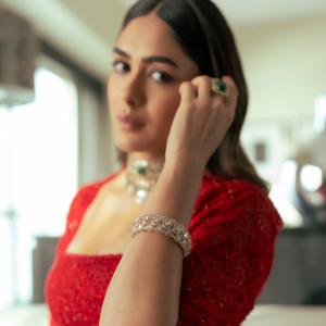 Mrunal Thakur Stuns in Red Corset-Style Traditional Look