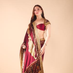Tamanna Bhatia Stuns in Elegant Maroon and Gold Saree