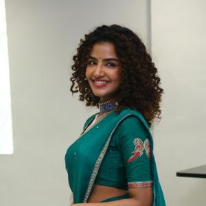 Anupama Parameswaran Looks Stunning in Elegant Teal-Green Saree