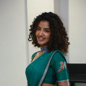 Anupama Parameswaran Looks Stunning in Elegant Teal-Green Saree