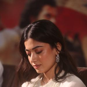 Rashmika Mandanna Looks Graceful in Elegant Ivory Traditional Outfit