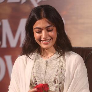 Rashmika Mandanna Looks Graceful in Elegant Ivory Traditional Outfit