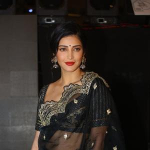 Gorgeous Shruthi Haasan Latest Photos