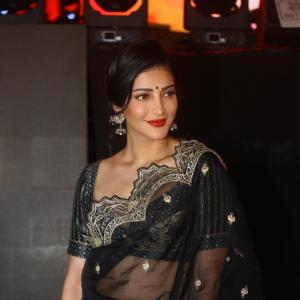 Gorgeous Shruthi Haasan Latest Photos