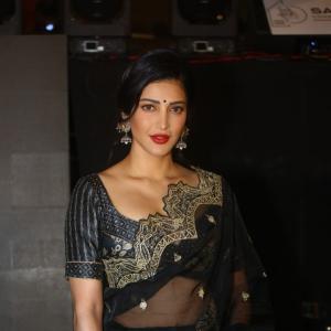 Gorgeous Shruthi Haasan Latest Photos
