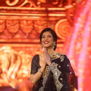 Gorgeous Shruthi Haasan Latest Photos