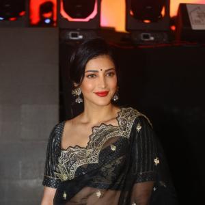 Gorgeous Shruthi Haasan Latest Photos