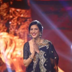 Gorgeous Shruthi Haasan Latest Photos