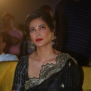 Gorgeous Shruthi Haasan Latest Photos