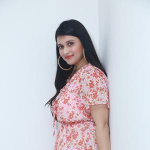 Mannara Chopra Latest Sizzling Stills