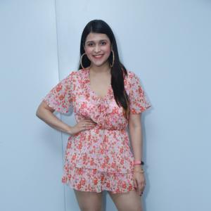 Mannara Chopra Latest Sizzling Stills