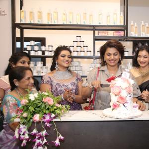 Manjula Ghattamaneni Launches Celebrity Secrets at Jubilee Hills