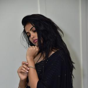 Divi Vadthya Latest Hot Photos