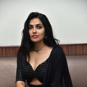 Divi Vadthya Latest Hot Photos