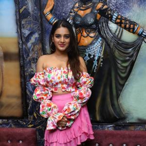 Nidhi Agerwal Latest Photos