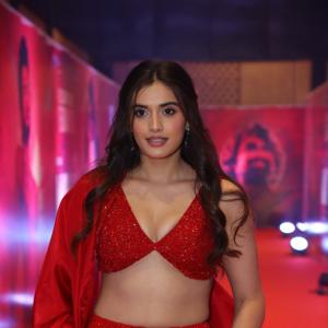 Divyansha Kaushik Latest Pics