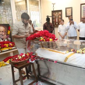 Celebs Condolences to K Vishwanath Garu