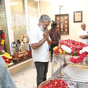 Celebs Condolences to K Vishwanath Garu