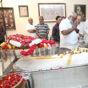 Celebs Condolences to K Vishwanath Garu