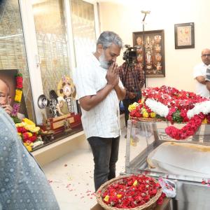 Celebs Condolences to K Vishwanath Garu