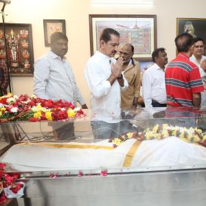Celebs Condolences to K Vishwanath Garu