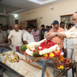 Celebs Condolences to K Vishwanath Garu